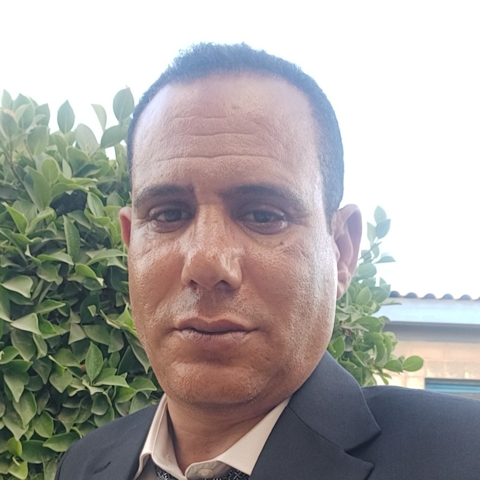مسعد محمود العقبى